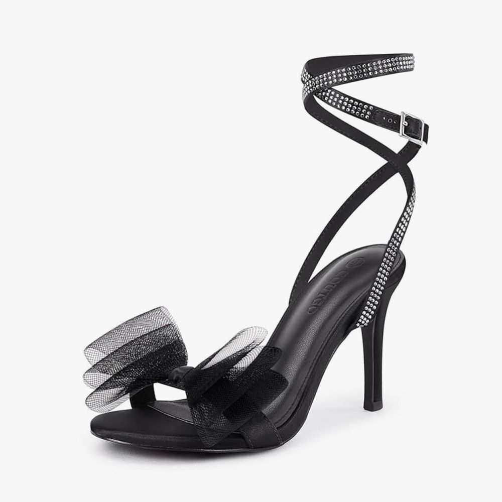 Coutgo Elegant Black Strappy Heels with Rhinestone Detail